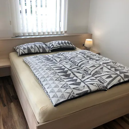 Apartmaji Dolgi Most Apartman